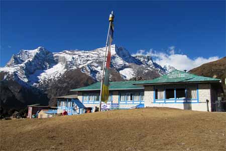 Syangboche